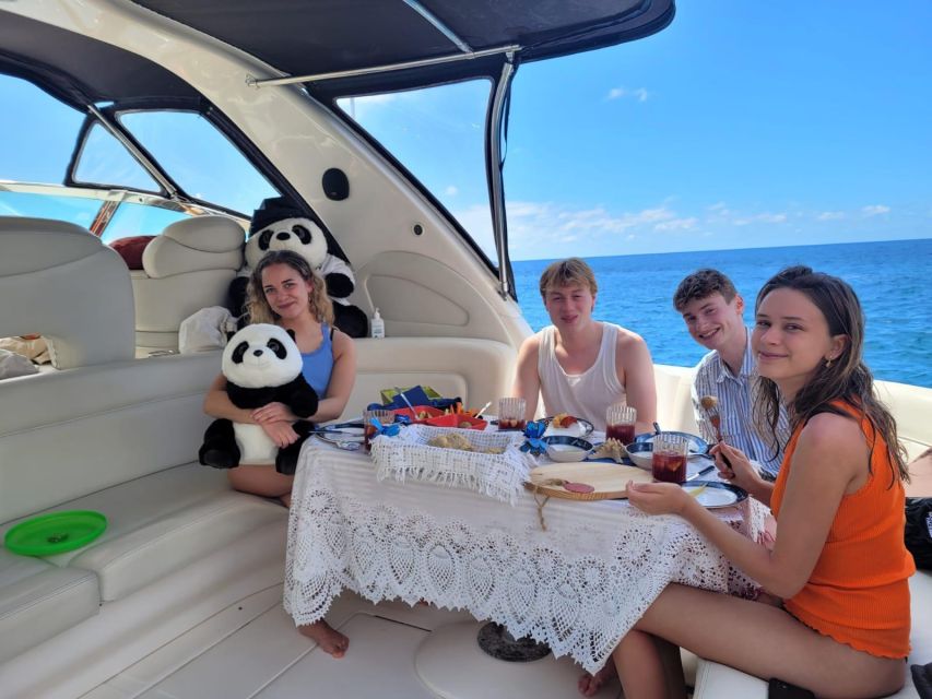 Puerto Rico, Gran Canaria: Boat Tour with Tapas and Drinks - One hour along the southwest coast
