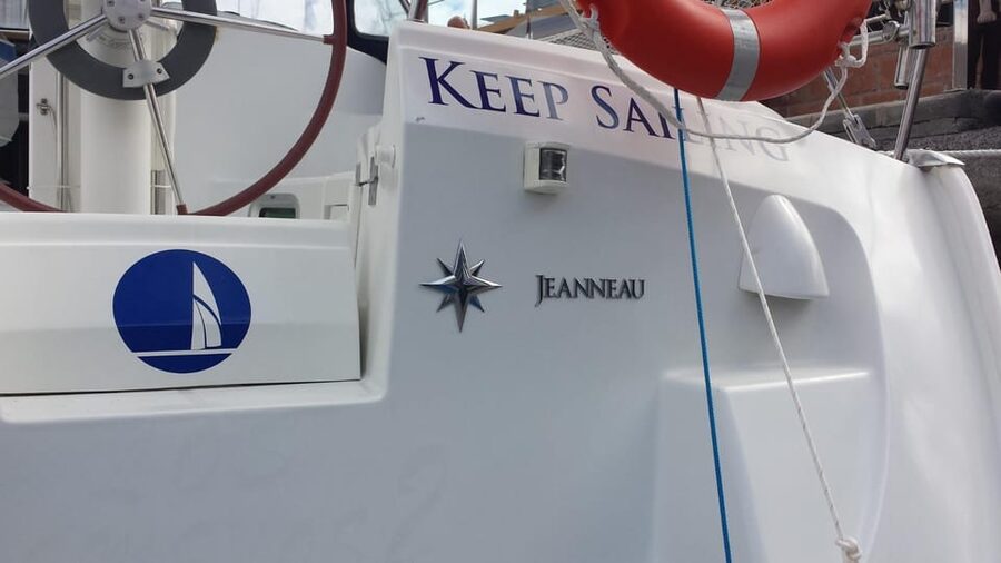 Puerto Rico: Sailing excursion with swim, drinks and tapas. - Tapas and drinks on the deck