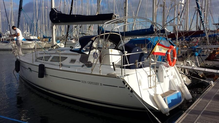 Puerto Rico: Sailing excursion with swim, drinks and tapas. - What you see between the harbor and the coves
