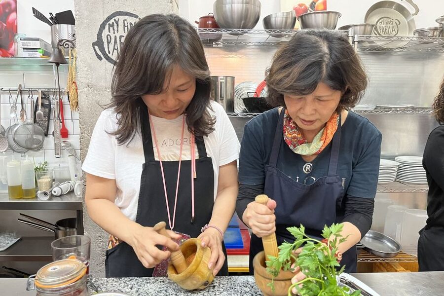 Real Paella Cooking Class – Market Visit & Sangría Workshop - Making Valencian paella with local instruction