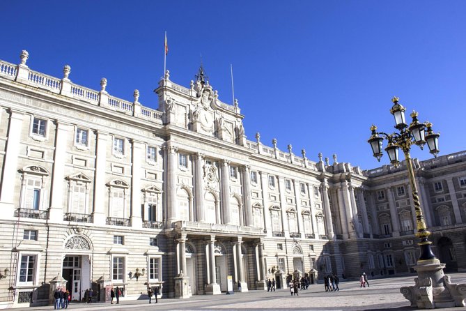 Royal Palace Madrid & Tapas Experience with Skip the Line Ticket - Who will enjoy this tour most?