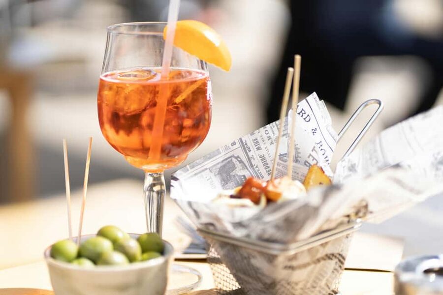 Ruzafa Food & Wine Tour: Tapas, Drinks & Local Secrets - Key points about the Ruzafa food tour