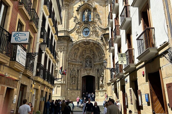 San Sebastian Food Tour: Pintxos, Drinks, and Tapas with a Local - Who should book, and who should think twice