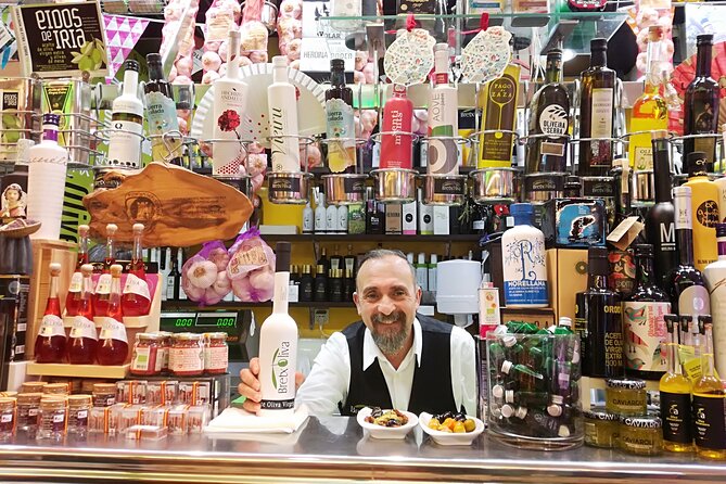 San Sebastian Pintxo Food, Wine & Market Foodie Tour(Small Group) - Starting at La Bretxa Market