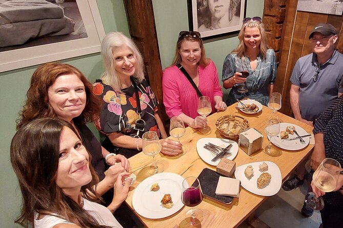 San Sebastián Pintxos Tour: Delicious Food, Drinks & Ambience - Bar-top bites and kitchen plates