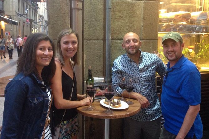 San Sebastian Pintxos Tour for Gourmets in the Old Town - What makes the guides important