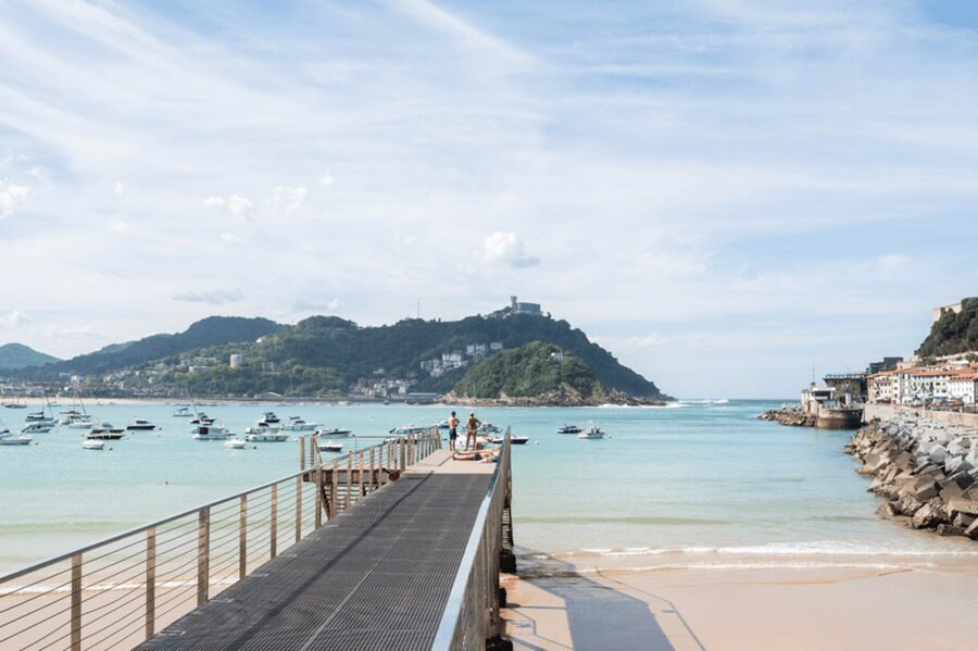 San Sebastian: Walking Tour with Pintxo and Drink - Why this tour works as a San Sebastian introduction
