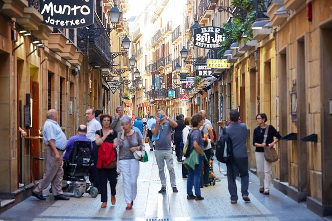 San Sebastian walking tour with pintxo and drink option - Centro: grand buildings, beach history, and royal San Sebastián