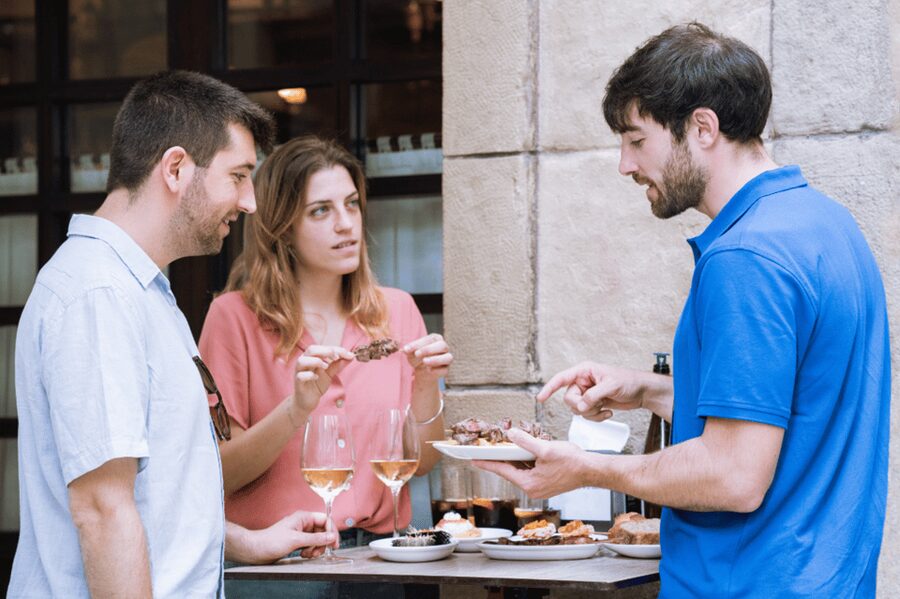 San Sebastian: Walking Tour with Pintxo and Drink - Starting at the Boulevard and City Hall