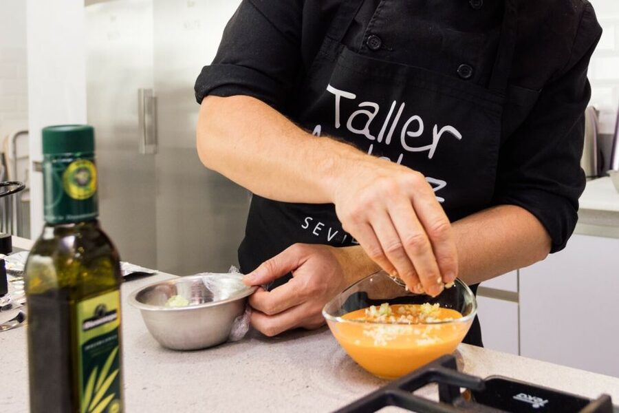 Seville: Andalusian Tapas Class - What the hands-on cooking is really like