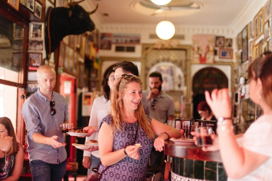Seville: Private Tapas & History Tour in Triana Neighborhood - Timing, meeting point, and walking demands