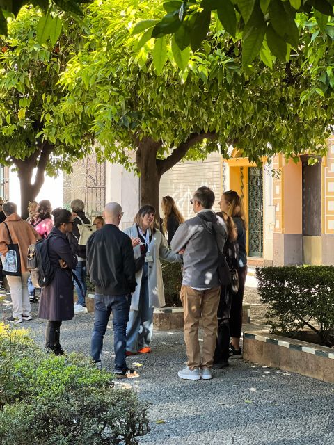 Seville: Small Group Jewish Quarter Tour with Tapas & Drinks - Three courses of Andalusian tapas