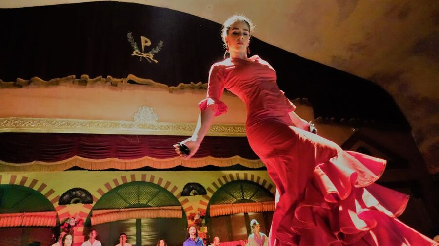 Seville: Tapas and Flamenco Experience - Why Triana makes a good food-and-flamenco setting