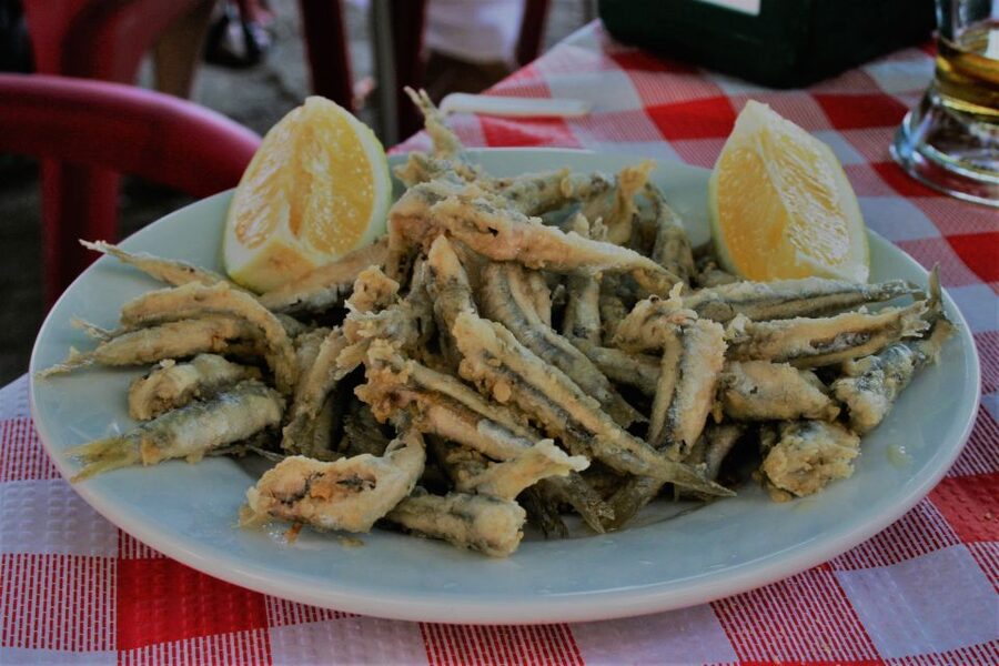 Seville: Tapas and Flamenco Experience - Starting at Tablao Flamenco Almoraima