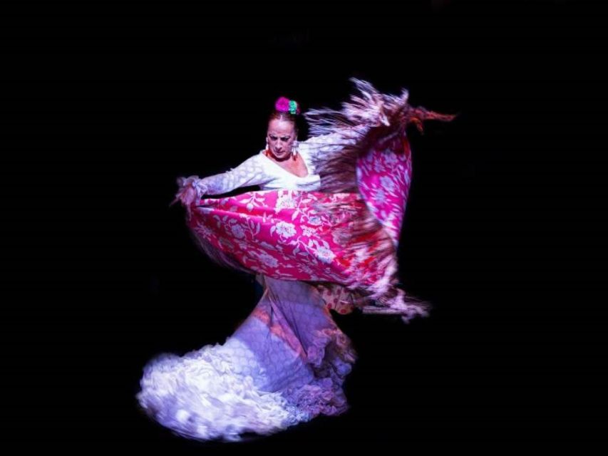 Seville: Tapas Dinner and Flamenco Show - Who will enjoy this four-hour evening?