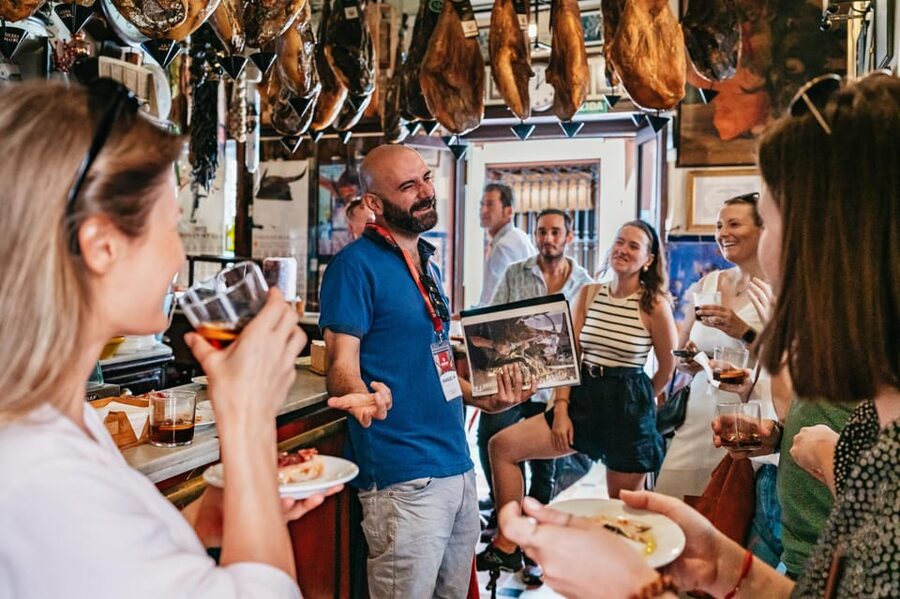 Seville: Tapas, Taverns and History Guided Walking Tour - Why this tapas tour works so well in Seville
