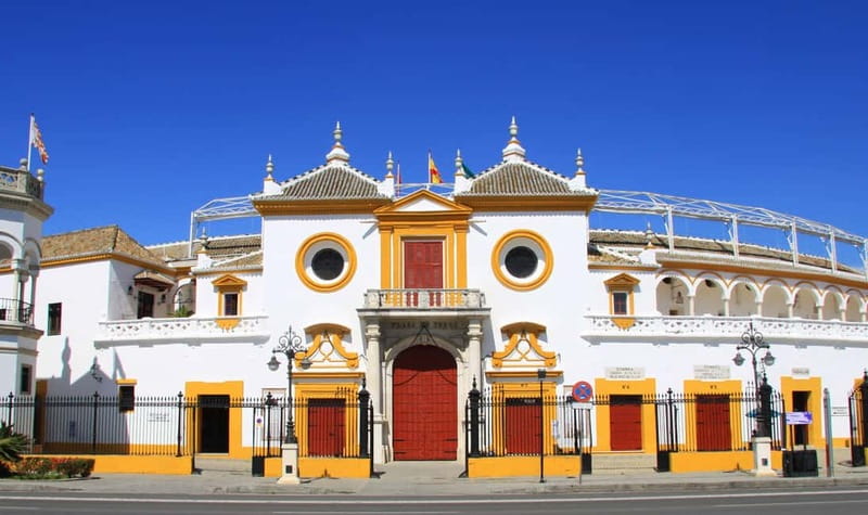 Seville: Tasting, History, Market visit and Tapas Tour - A four-hour introduction to Seville through food