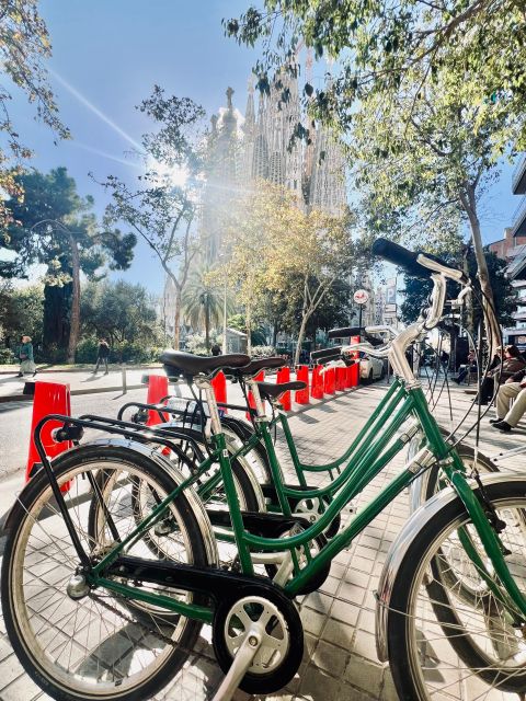 Sightseeing Barcelona by Bike, Photo-shooting & Tapas - The photo-shooting element is more than a bonus