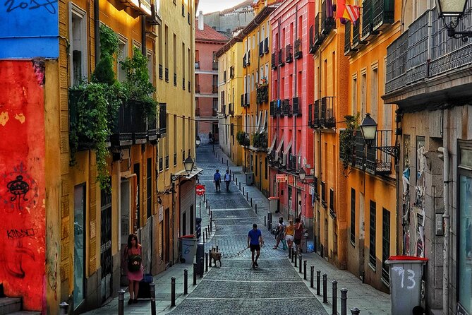 Small Group Tapas Tour in Madrid - Who Will Enjoy This Evening Most?