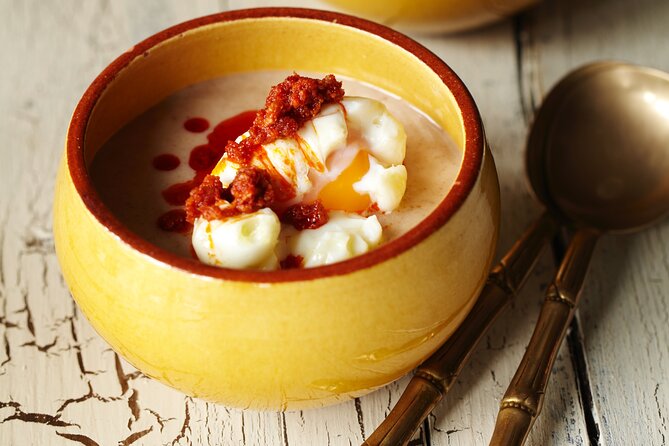 Spanish Tapas Workshop: Boqueria Tour & Rambla Views - Cooking tapas with room to participate