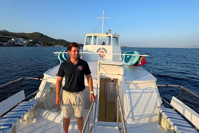 Sunset Cruise in Alcudia with Tapas & Swimming - Tapas, sangria, and the final sunset