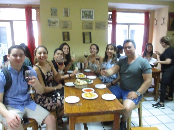 Tapas and history tour ending with churros with chocolate - Medieval Madrid and a classic tapas bar