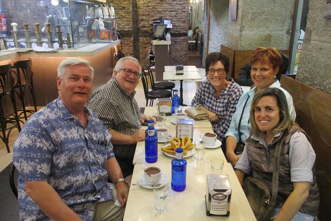 Tapas and history tour ending with churros with chocolate - How Carmen’s guiding shapes the evening