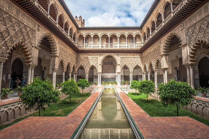 Tapas and Wine Tasting Tour in Seville Small Groups and Jewish Quarter - Key points to know before you book