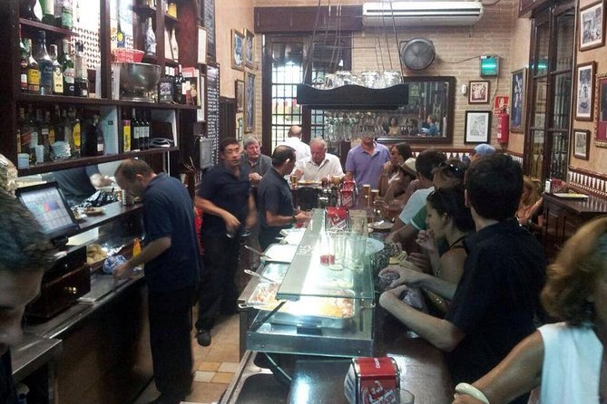 Tapas and Wine Tasting Tour in Seville Small Groups and Jewish Quarter - What the food portion actually includes