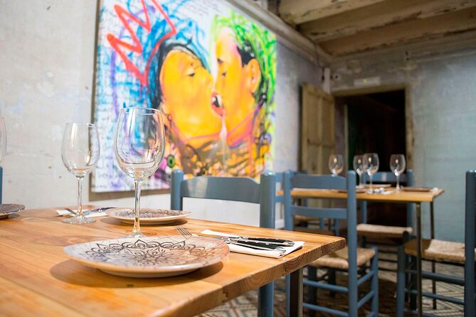 Tapas Dinner and Flamenco Show in Valencia - Starting near Valencia’s Central Market at 7 p.m.