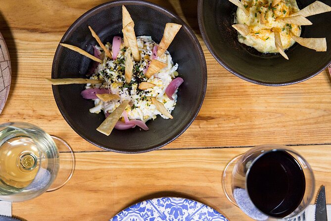 Tapas Dinner and Flamenco Show in Valencia - One hour of guitar, song, and dance