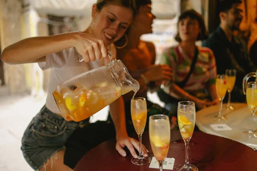 Tapas Food Tour with Dinner in Barcelona - The opening hour: Barcelona through food and streets