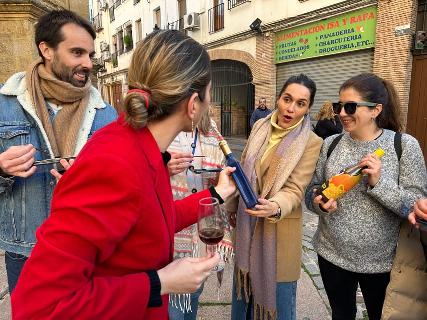 Tapas Tour Cordoba & Wine Experience with chef and sommelier - Key points at a glance