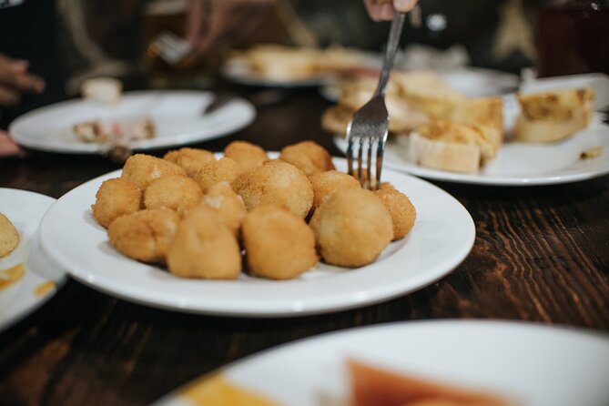 Tapas Tour Madrid Experience - A quick look at Madrid’s symbols