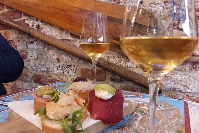 Tapas & Wines through secret Venice - What this Venice food walk is really like