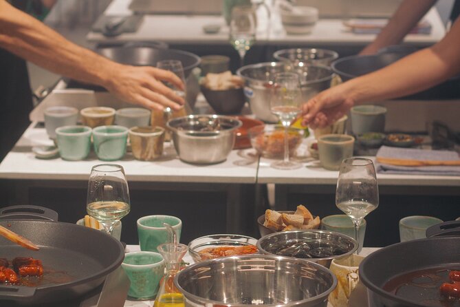 Taste of Spain: Tapas Cooking Class with Bottomless Wine Pairing - How the wine pairing affects the experience