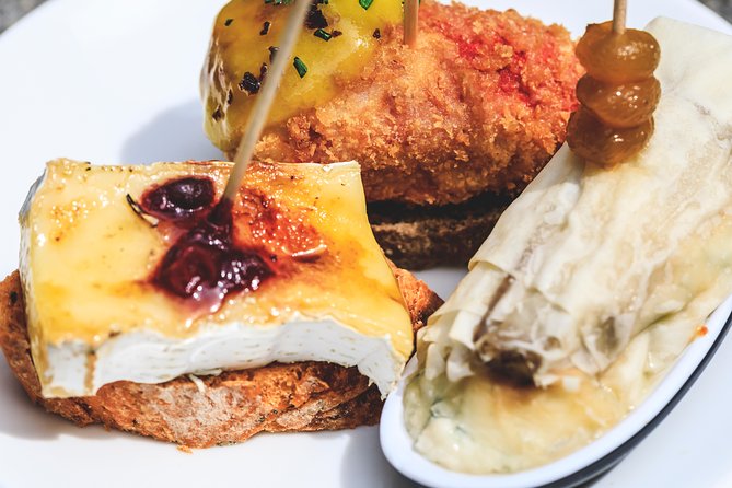 The Authentic Bilbao Pintxos, Food & Wine Tour with a Local - The guide makes or breaks the evening