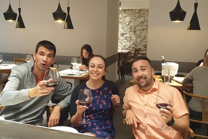 The Best Gourmet Experience and Pintxo Tour in San Sebastian - Local stories, guide style, and the human side