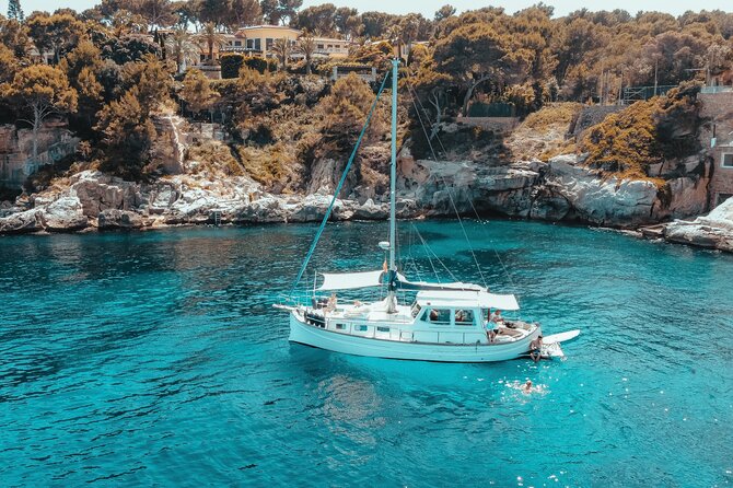 Traditional Mallorquin Llaut Cruise with Tapas and Drinks - Key things to know before booking
