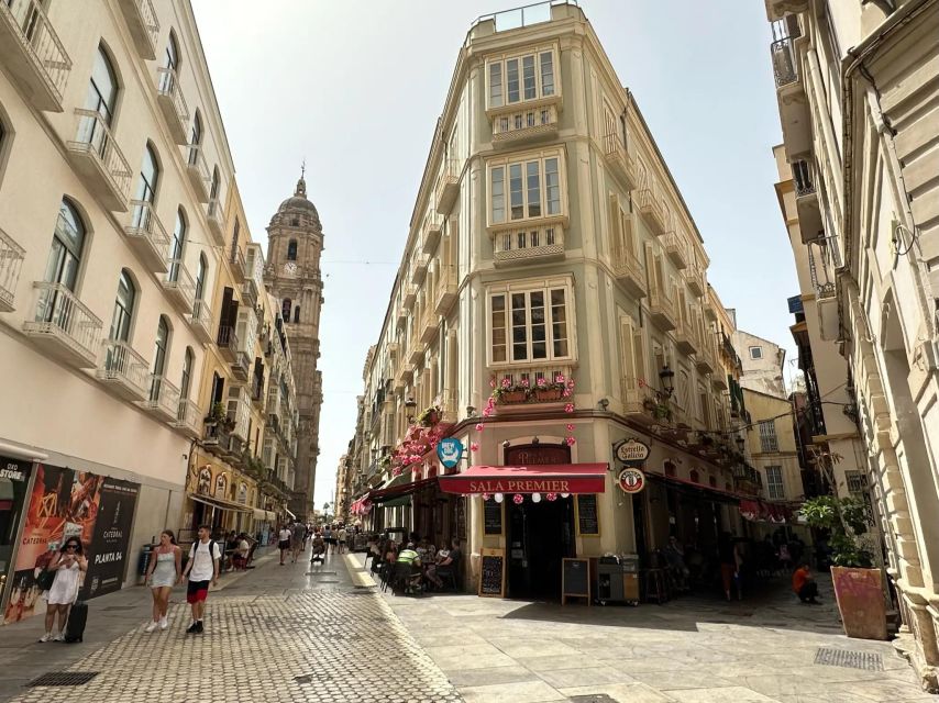 Ultimate Malaga: History and Tapas All Included - The Roman Theater and a city beneath the city