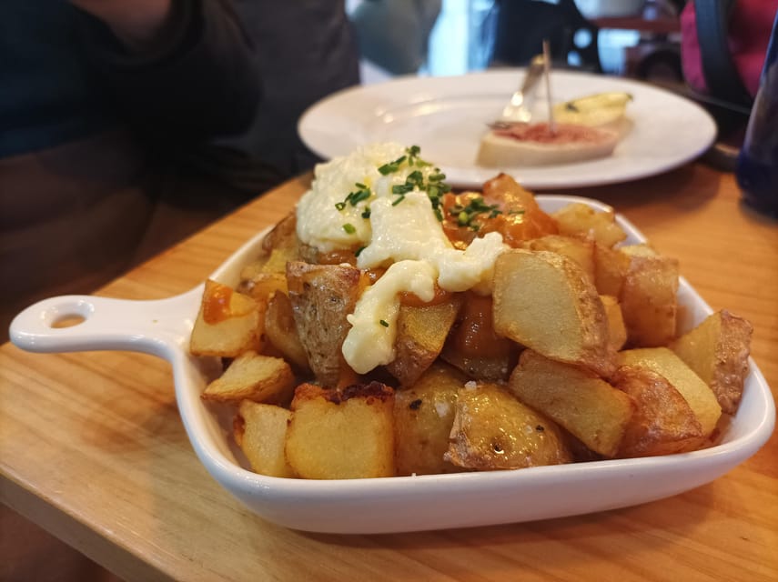 Valencia: Authentic Tapas & Drinks with a Local - Clóchinas, Valencia’s smaller mussels