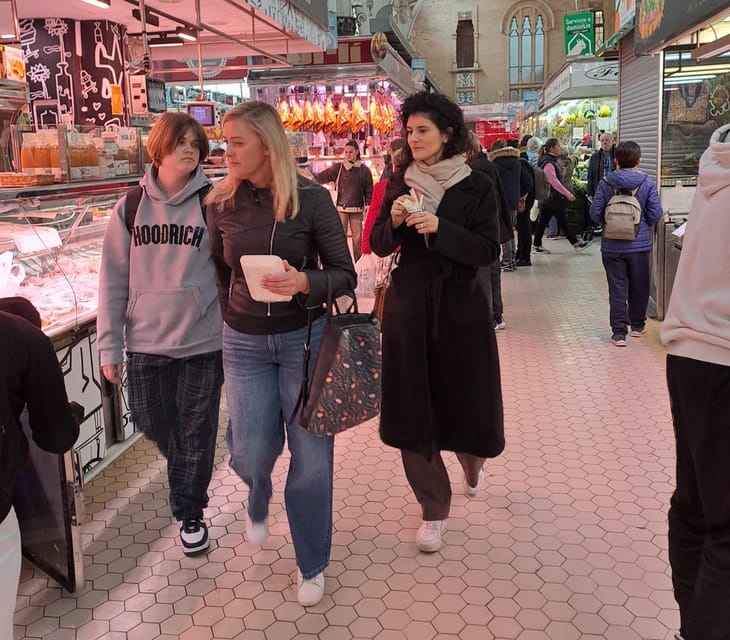 Valencia: Authentic Tapas & Drinks with a Local - Four stops, several small tastes