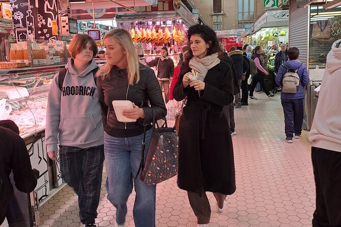 Valencia Food Tour: Tapas, Drinks and Delights with a Local - Pintxos and a local beer by Plaza Redonda
