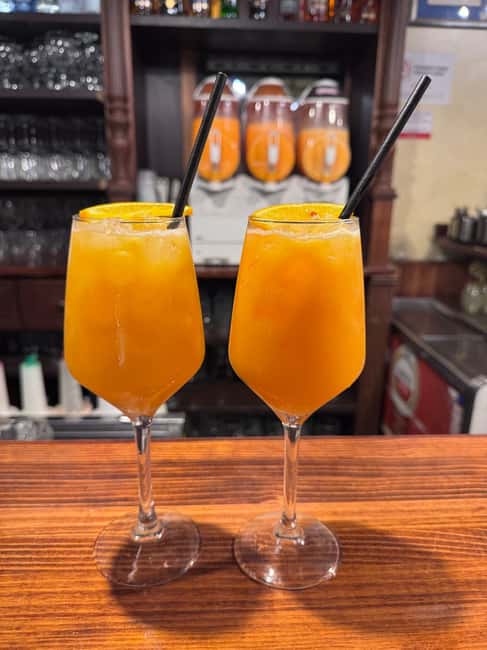 Valencia Old Town flavour walk: tapas & drinks by local - Key points at a glance