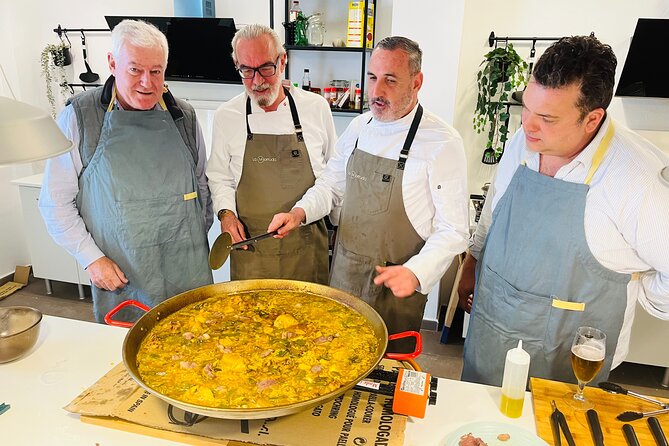 Valencian Paella class with welcome drinks and tapas - Key points at a glance