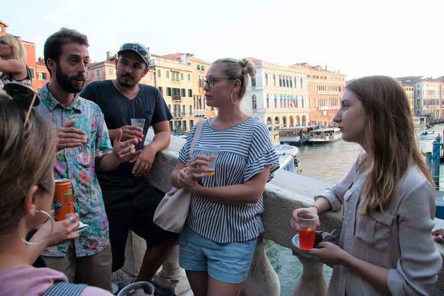 Venice: Local Secrets of Venice Tapas & Wine Walking Tour - Why cicchetti are the right introduction to Venice