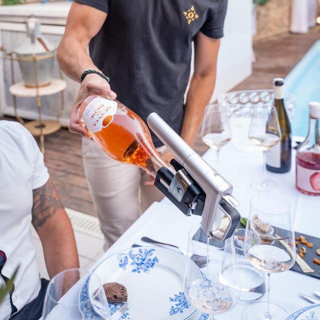 WINE TASTING & TAPAS IN THE HEART OF FARO - What the guides add to the evening