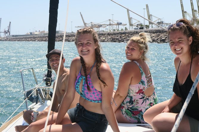 Wonderful 2 Hour Sailing trip including open bar and Pinchos - Pinchos, open drinks, and a practical two-hour format