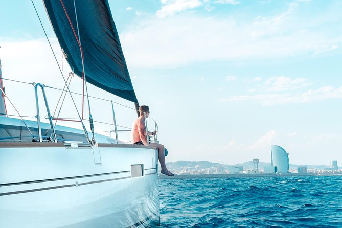 Wonderful 2 Hour Sailing trip including open bar and Pinchos - Who will enjoy this private Barcelona sail